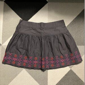 American Eagle Gray Embroidered Pull-on Mini Skirt Women's Size L
